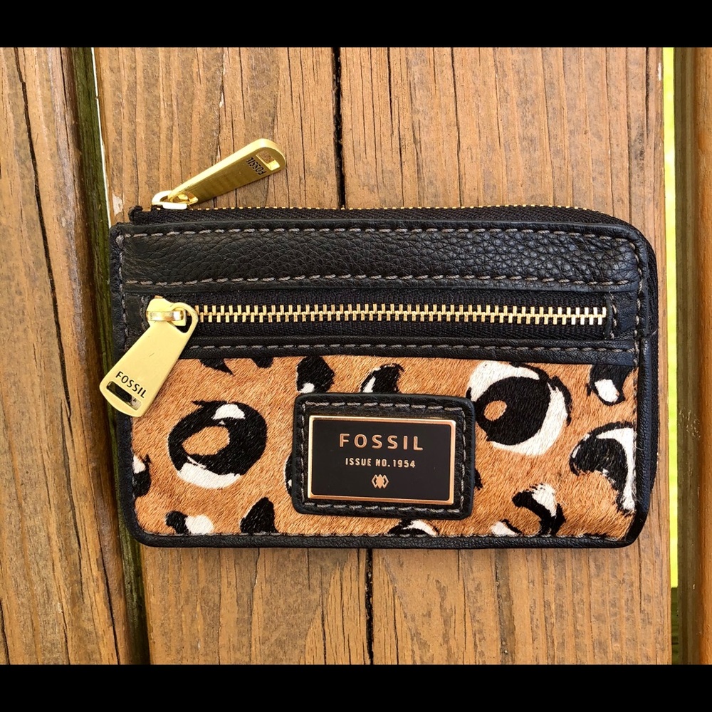 Fossil cheetah card holder
